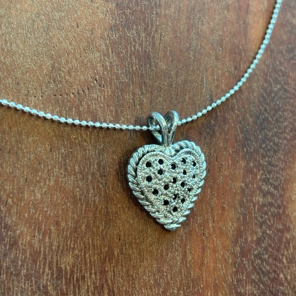 925 Sterling Silver Heart Pendant Necklace 18” Chain Vintage Rope Edge - Picture 5 of 8
